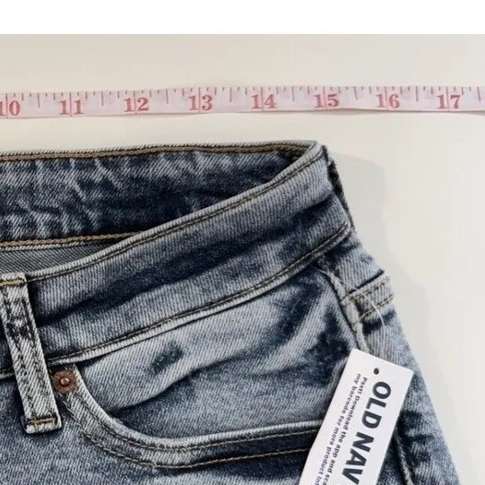 Old Navy High Rise OG Straight Jeans 10 Distressed Medium Wash‎ Raw Hem NWT - Image 7