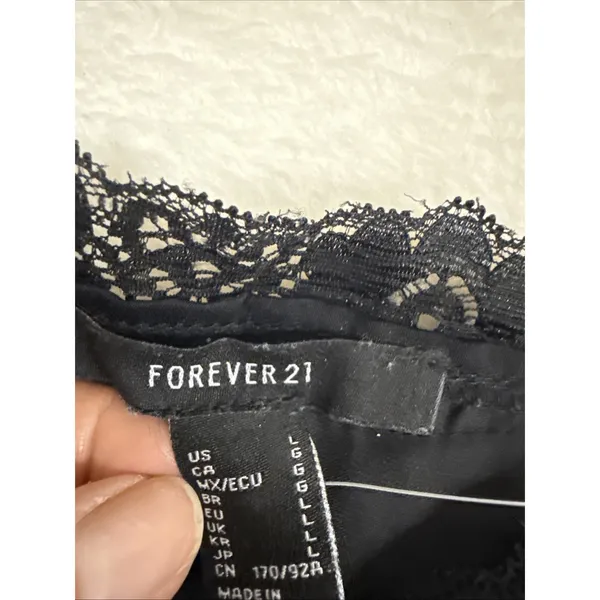 Forever 21 00s Scene Emo Black Lace Cropped Cami Sz L‎ Gothcore Witchy Y2k Indie Sleaze - Image 3