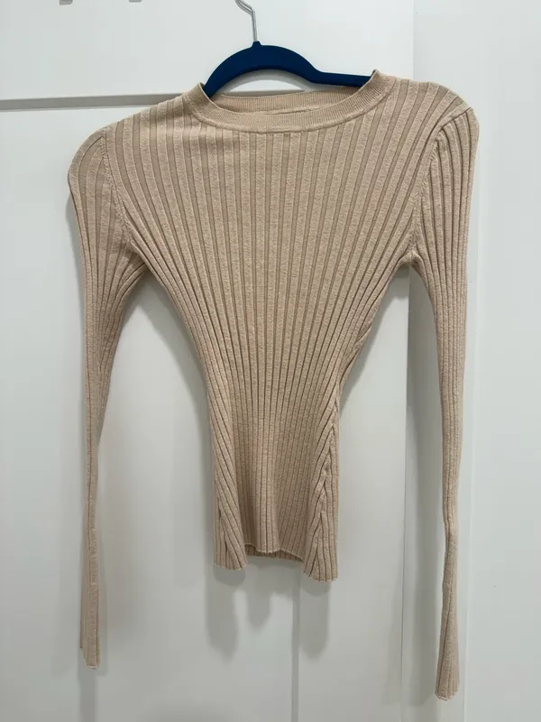 Quince Cotton Cashmere Ribbed Long Sleeve Sweater - Image 2