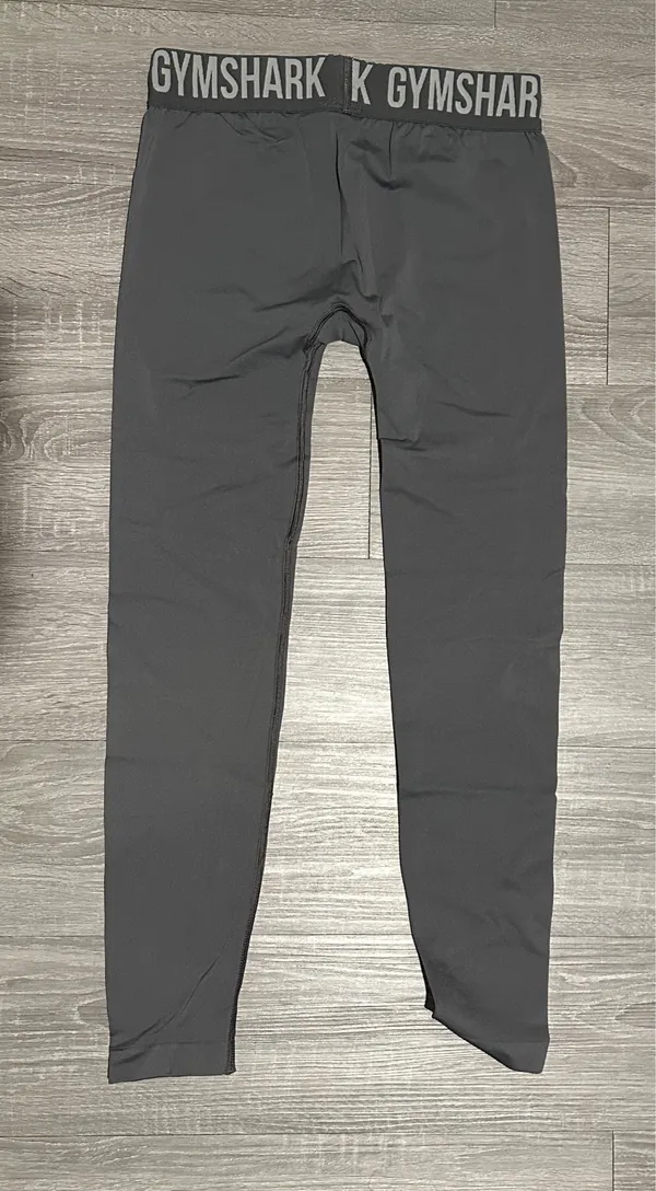 Gymshark Leggings size medium - Image 3