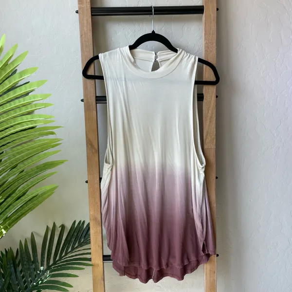 American Eagle Outfitters Cream to Mauve Ombre Sleeveless Tank - Image 2