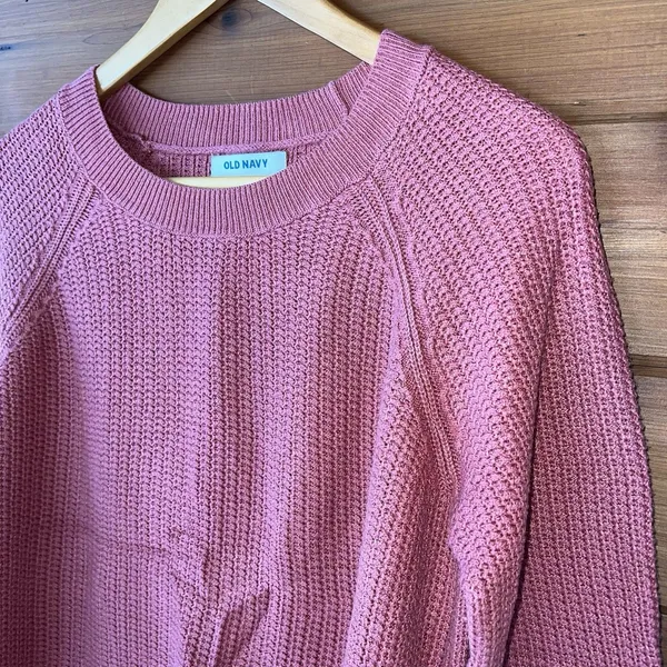 Old Navy Pink Mauve Waffle Knit Crewneck Sweater Casual So Soft Medium - Image 2
