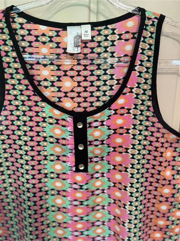Francesca’s Birdcage Sleeveless Floral Geo Print Tank Top - Black Trim - Image 2