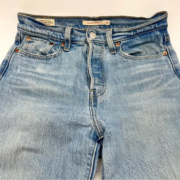 Levi's Blue Wedgie Straight Leg High Rise Jeans Timeless Design-Size 26 - Image 8