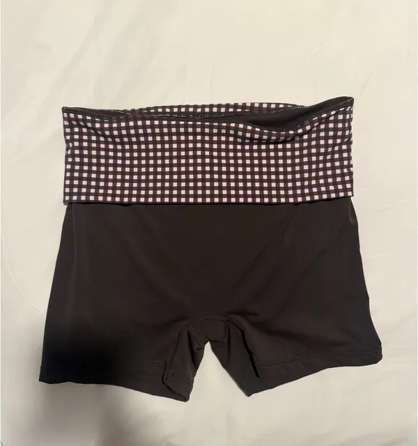 Set Active Breathe Gingham Fold-Over Shorts - Image 3
