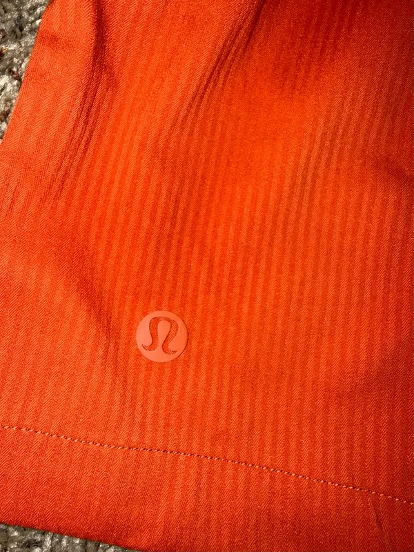 Lululemon Dance Studio High-Rise Short 3.5" - Image 4
