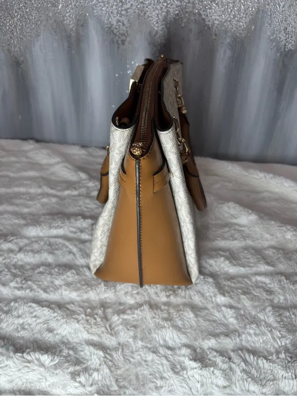 Michael Kors Rochelle Satchell - Image 2