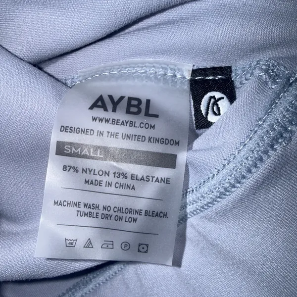 AYBL Athletic Minimalist Workout Seamless Long Sleeve Gray Crop Top Active Small - Image 6
