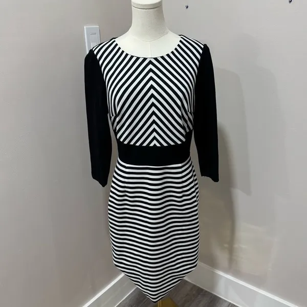 Antonio Melani Womans Dress Black‎ White Striped 3/4 Sleeve Sheath size 8 - Image 2