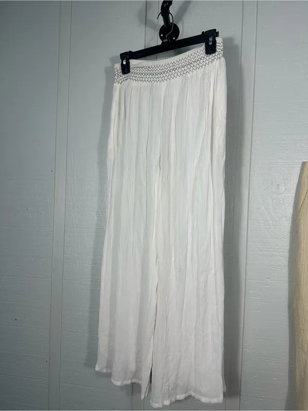 Goa White Wide Leg White Pants Size Medium EUC - Image 6