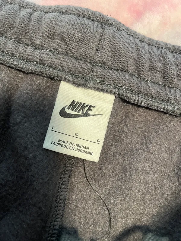Nike Womens  Pants L - Image 3