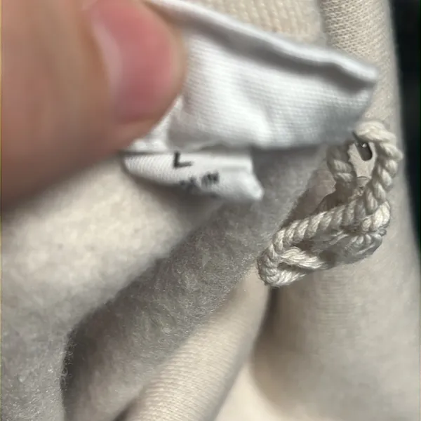 Réflex bad bunny beige pullover hoodie Size L - Image 8