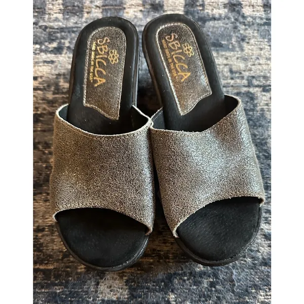 SBICCA Wedge Sandals Metallic Silver Gray/Black Sole Women's 8M Handmade In USA - Image 3