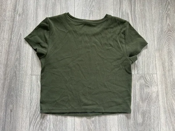 Gap Modern Rib Crop T-shirt Size Large - Image 3