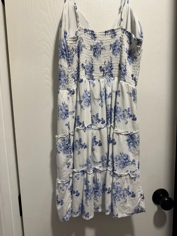 Justify White dress with blue flowers - Image 2