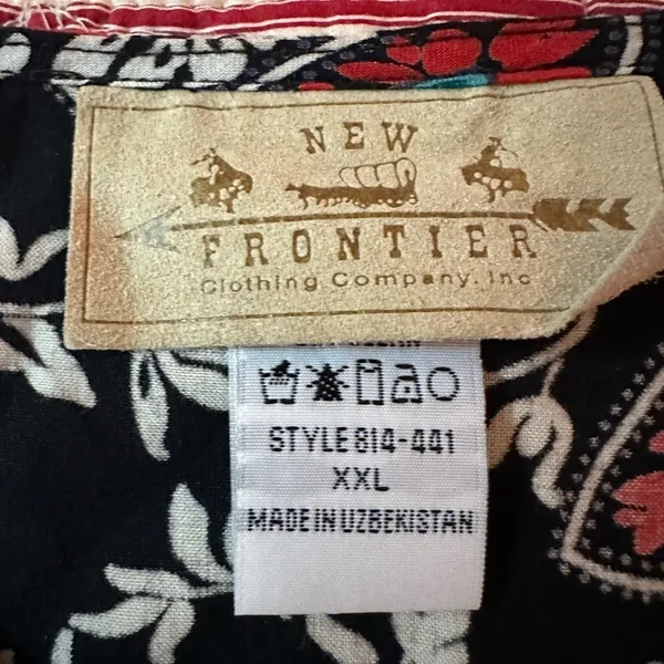 New Frontier Black and Pink Maxi Skirt and Top - Image 7