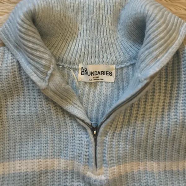 NO BOUNDARIES Half Zip Mock Neck Striped Sweater In Blue - Image 4