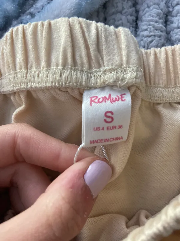 Romwe Yellow Joggers - Image 2