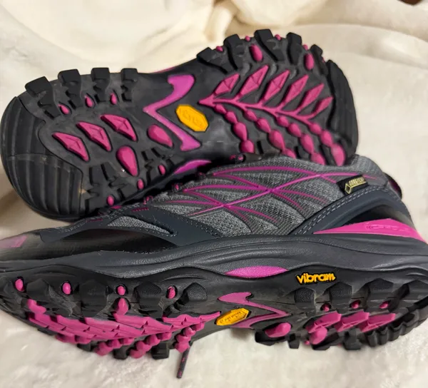 North face hiking shoes Gray Size 6.5 - Image 4