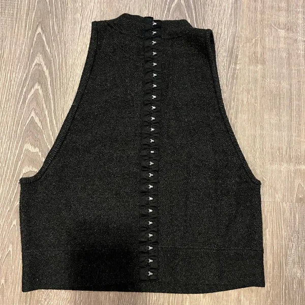 Victoria’s Secret Gray Pullover Sweater Vest Size L - Image 7