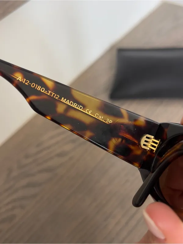 Anine Bing Madrid Sunglasses in Dark Tortoise - Image 5