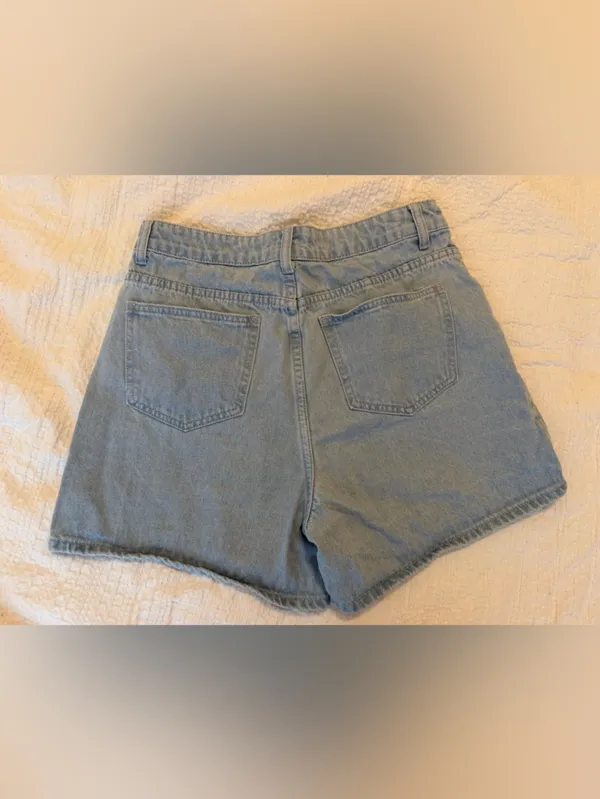 Princess Polly Light Blue High-Rise Jeans - Image 3