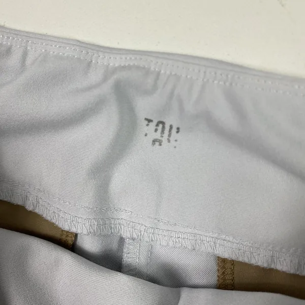 Athleta Pants Womens 12 Gray Straight Leg Pull On‎ Ankle Cropped Stretch Yoga - Image 7