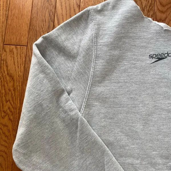 light gray and black white vintage off the shoulder Speedo crewneck - Image 7