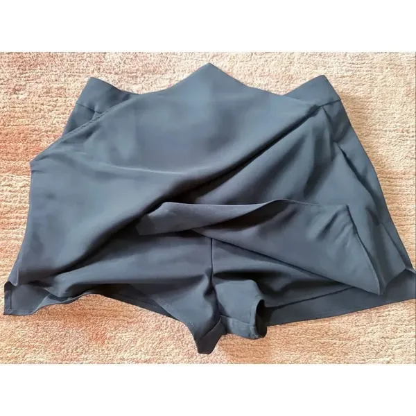 AQUA Black Skort Skirt Shorts Size L Lined Back Zip Made in USA - Image 6