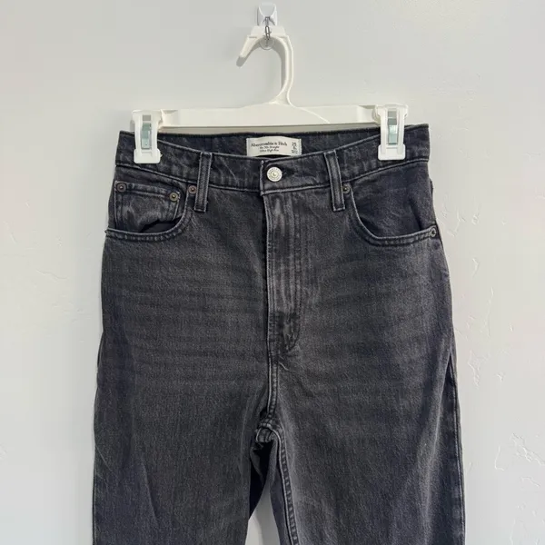 Abercrombie and fitch 90s straight ultra high rise black jeans 25 / 0 - Image 3