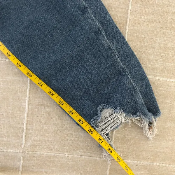 12 Long American Eagle Outfitters High-Rise Distressed Blue Mom Jeans - Image 12