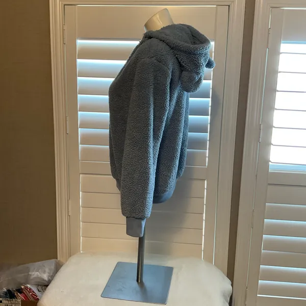 Cold Crush Hoodies - Image 4