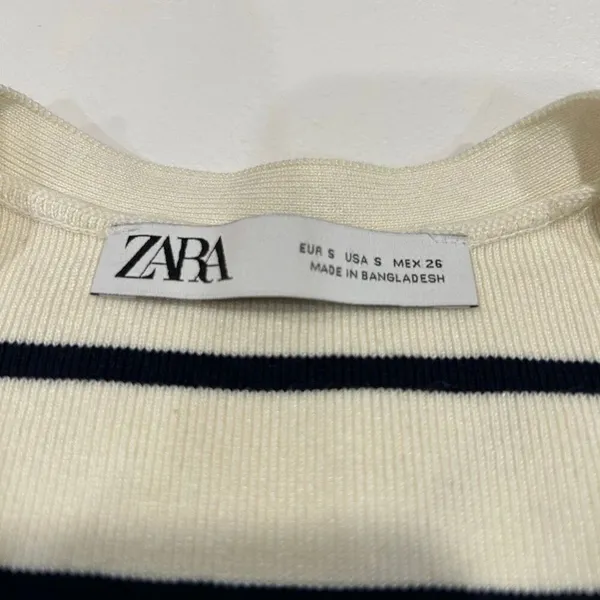 ZARA Striped Knit Button Front Sweater Vest Size Small Cream Navy - Image 3