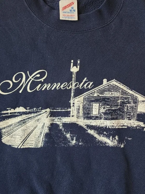 Vintage Minnesota Crewneck Sweatshirt - size medium - Image 3