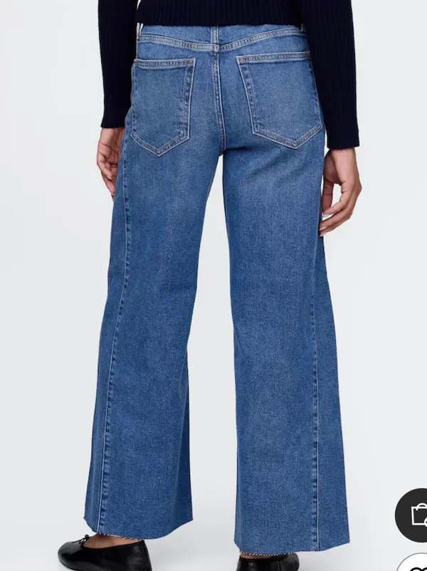 Gap high rise stride wide ankle leg jeans size 4 - Image 2