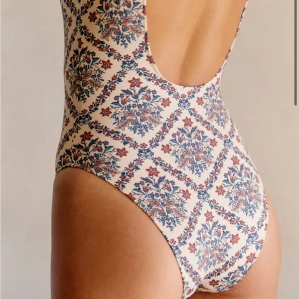 Sézane floral swimsuit NEW - Image 2