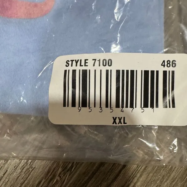 Aeropostale Bow Graphic Tee - Image 4