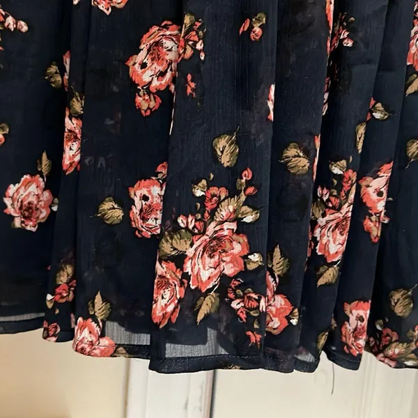 Abercrombie fun floral sundress. Small. - Image 4