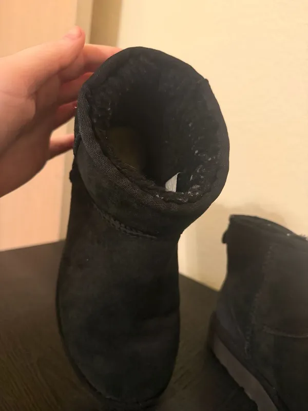 Alike Ugg Black Boots Size 7 - Image 9