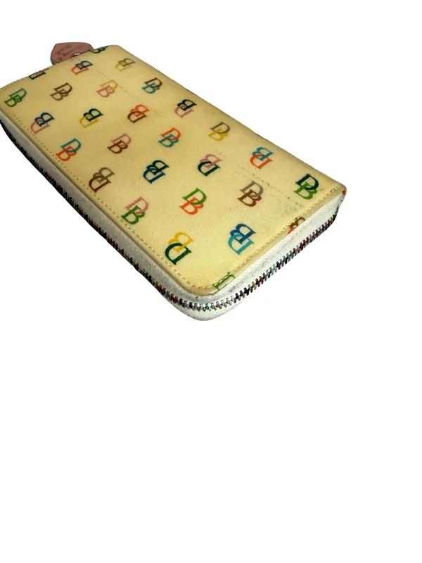 Dooney & Bourke Cream Multicolor Signature Print Zip Around Wallet Women's - Image 4