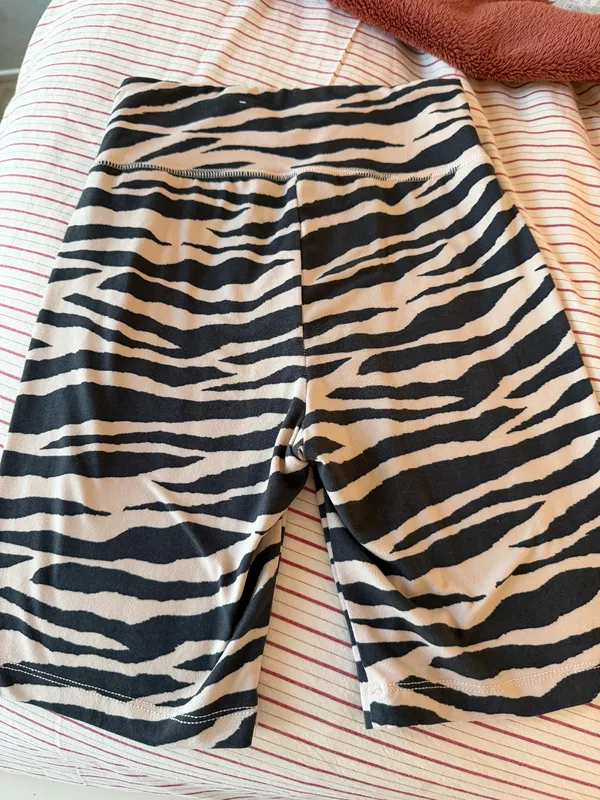 AE Zebra Print Biker Shorts Cream and Black - Image 4