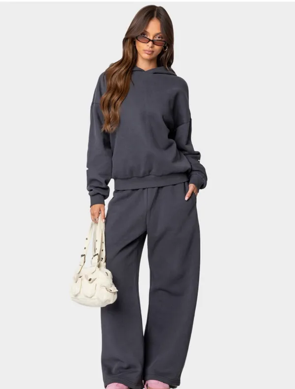 Edikted Bonney Bow Detail Hoodie Sweatpants Set - Image 3