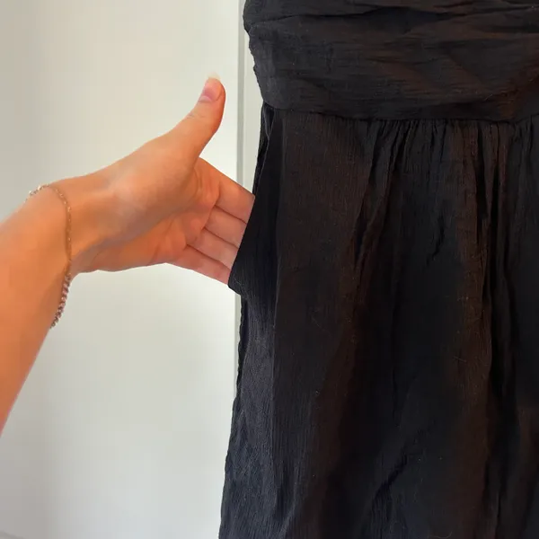Nwt Sleeveless Plunge Romper - Image 2