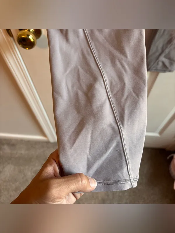 Lululemon In Movement Crop 23” Everlux Dark Chrome Size 6 - Image 9