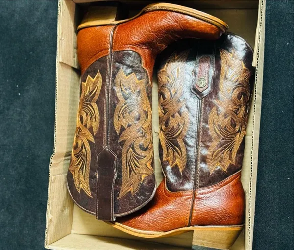Yalujobran women boots Size 8 Style Sofia-1 Color chedron Leather vacuno - Image 5
