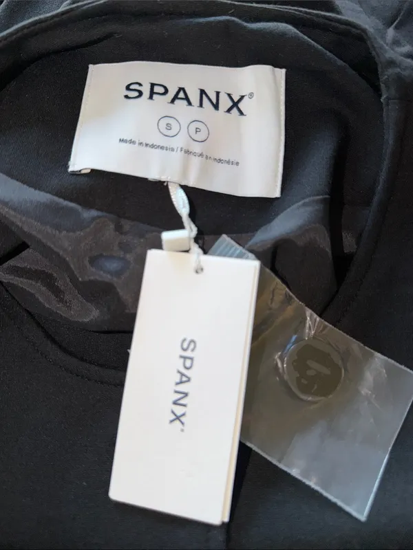 NWT $228 Spanx Women's Ponte Bomber Jacket Long Sleeve Classic Black Small - Image 5