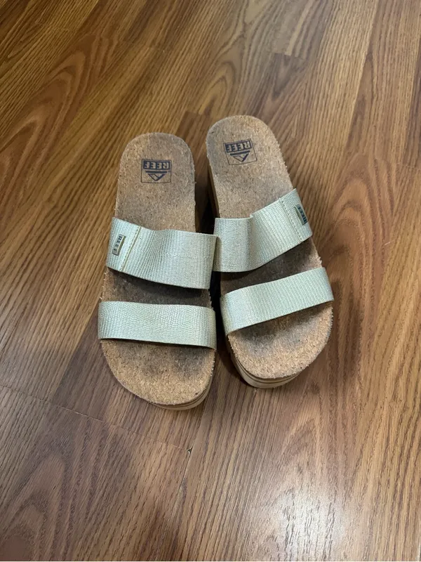 Reef Cushion Vista Platform Gold Metallic Costal Slide Sandal 8 - Image 2