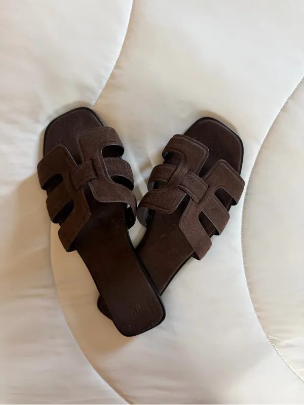 H&M Women’s Brown Suede Slide Sandals - Image 2
