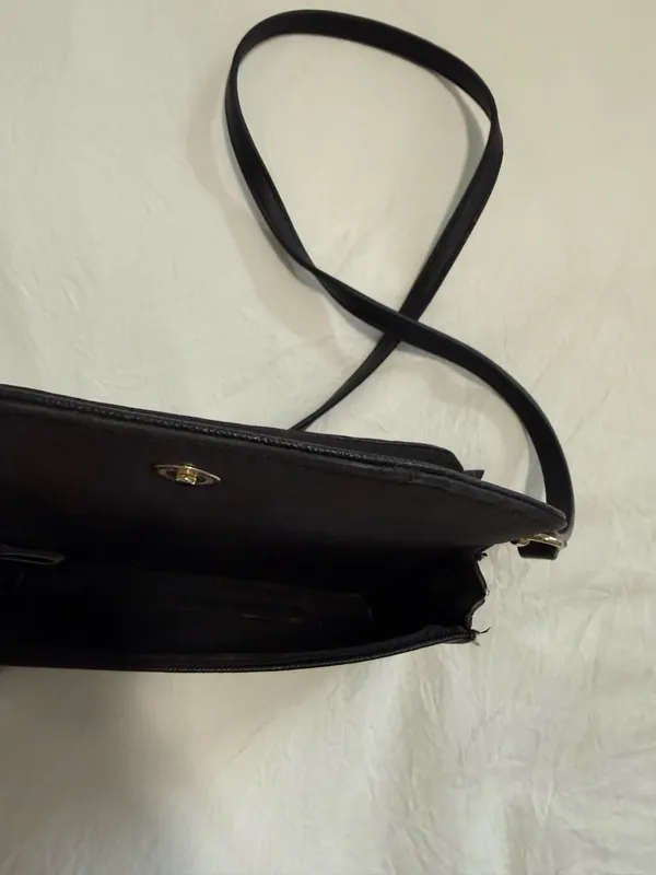 Nine West Black Crossbody Purse - Image 5