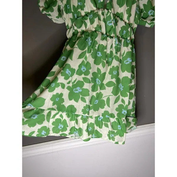 Le Lis Dress Womens Medium Green Floral Puff Sleeve Sweetheart Ruffle Sundress - Image 4